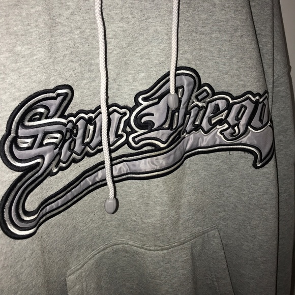 Vintage San Diego California sweatshirt - Picture 2 of 9